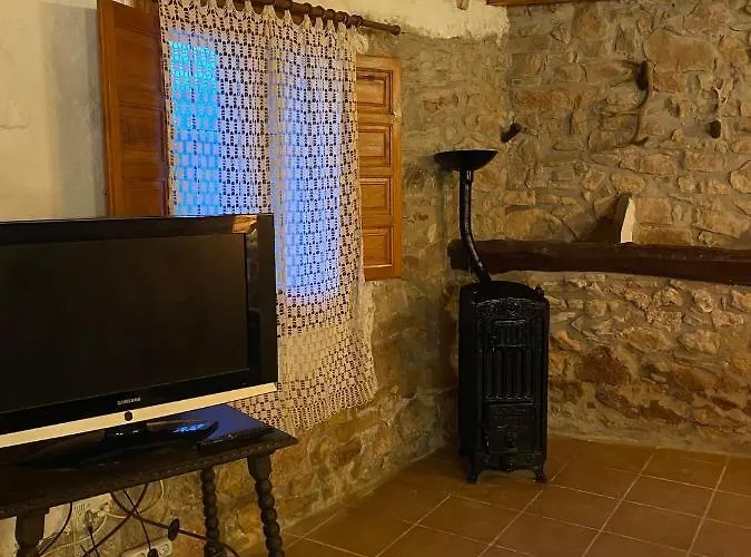 펜션 El Balcon De Reznos, *